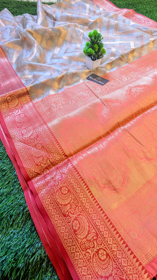 ✨ Exclusive Banarasi Organza Saree ✨