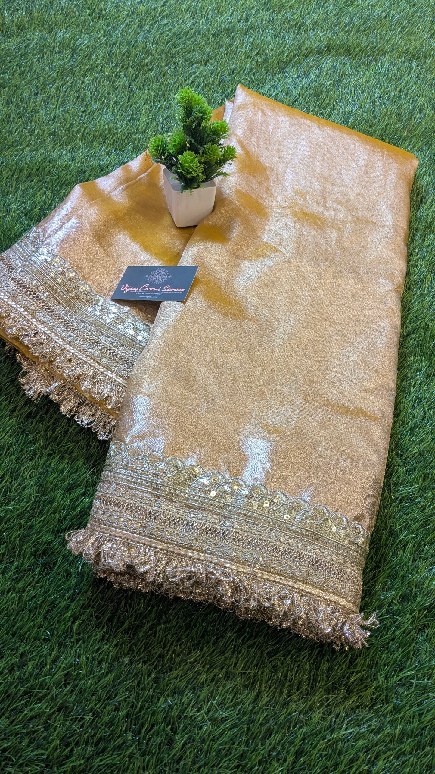 Viral Katan Tissue Silk Saree with Designer Lace Border – Celebrity-Inspired Elegance